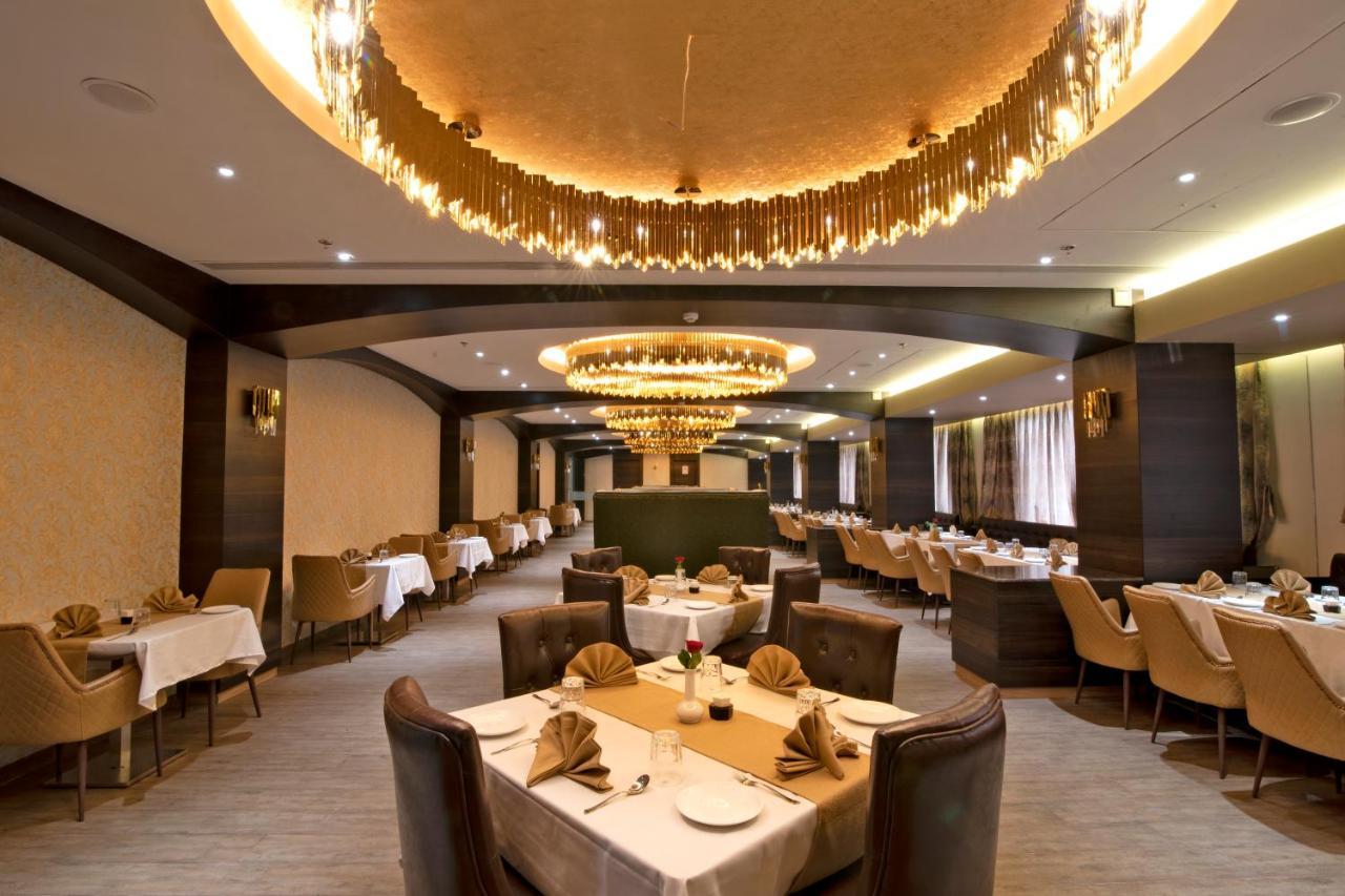 Hotel Enrise By Sayaji Nashik Esterno foto